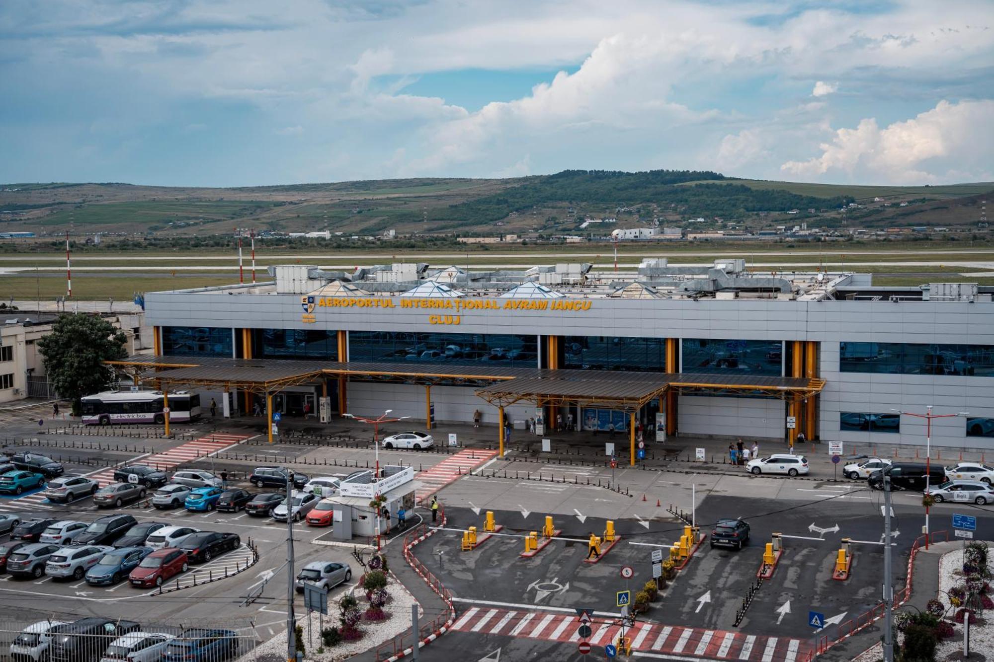 Sky Airport Hotel Cluj-Napoca Esterno foto